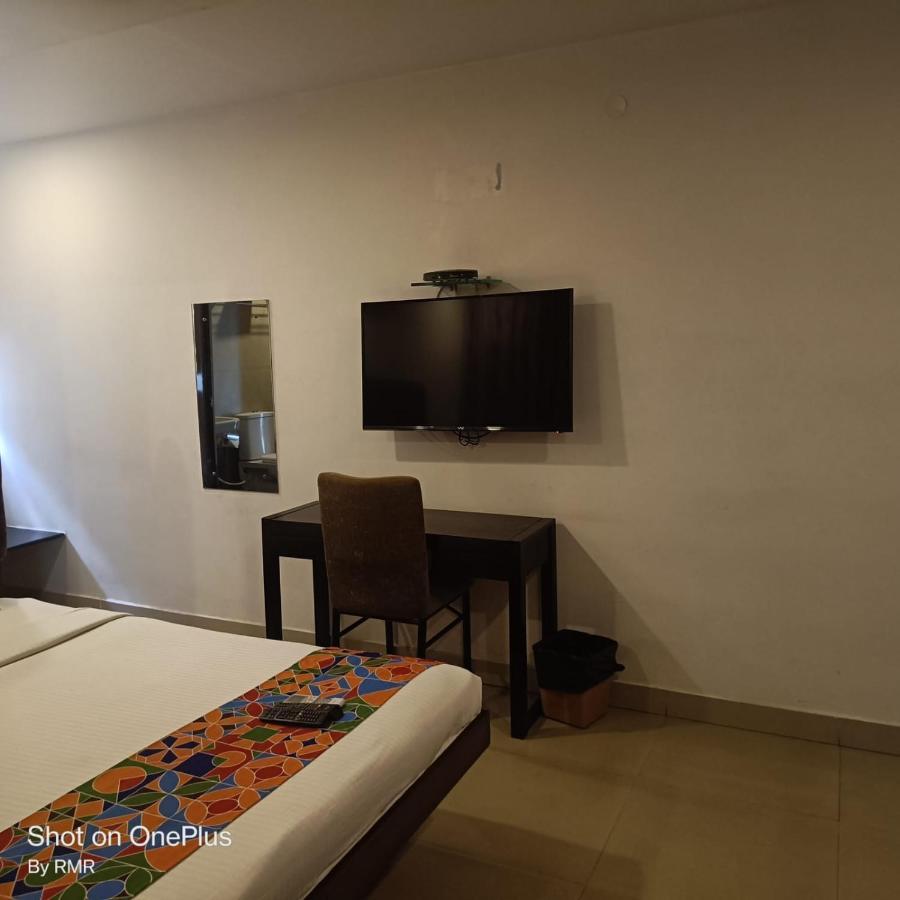 Astra Hotels & Suites - Hsr Layout Sector 1, Near Ecospace Bellandur Bangalore Eksteriør billede